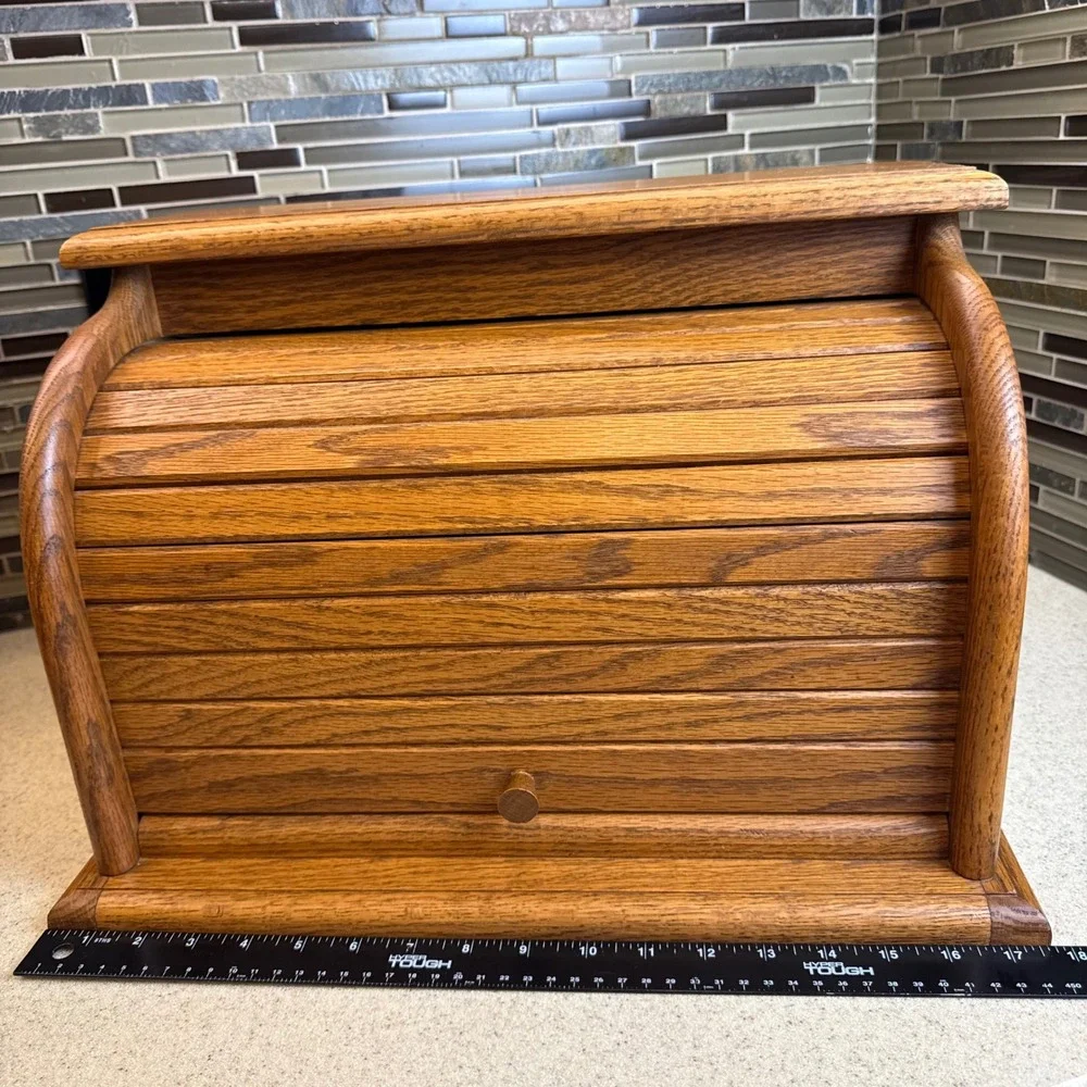 Unbranded vintage roll